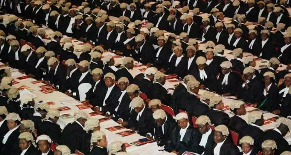 Council of Legal Education Bans Bar Candidates from Wearing Wig, Gown Before Call to Bar